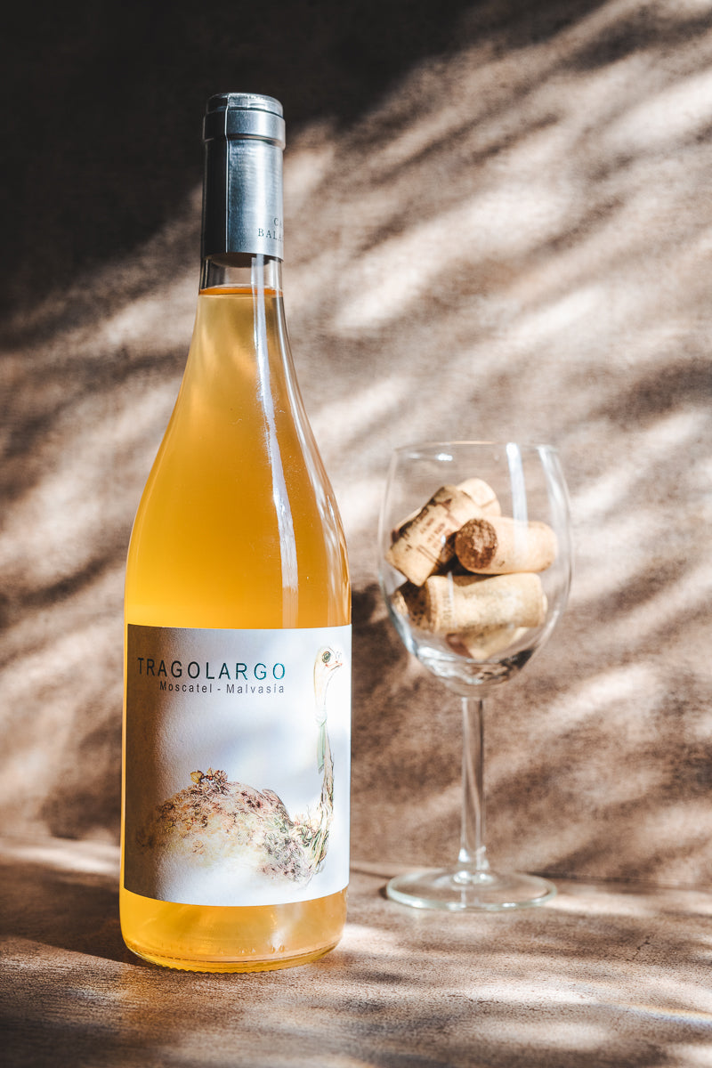 tragolargo bianco moscatel malvasia natural wine