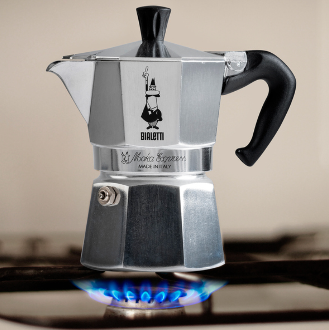 Bialetti 6 Cup Moka Hob Espresso Coffee Maker & Perfetto Coffee Gift Set